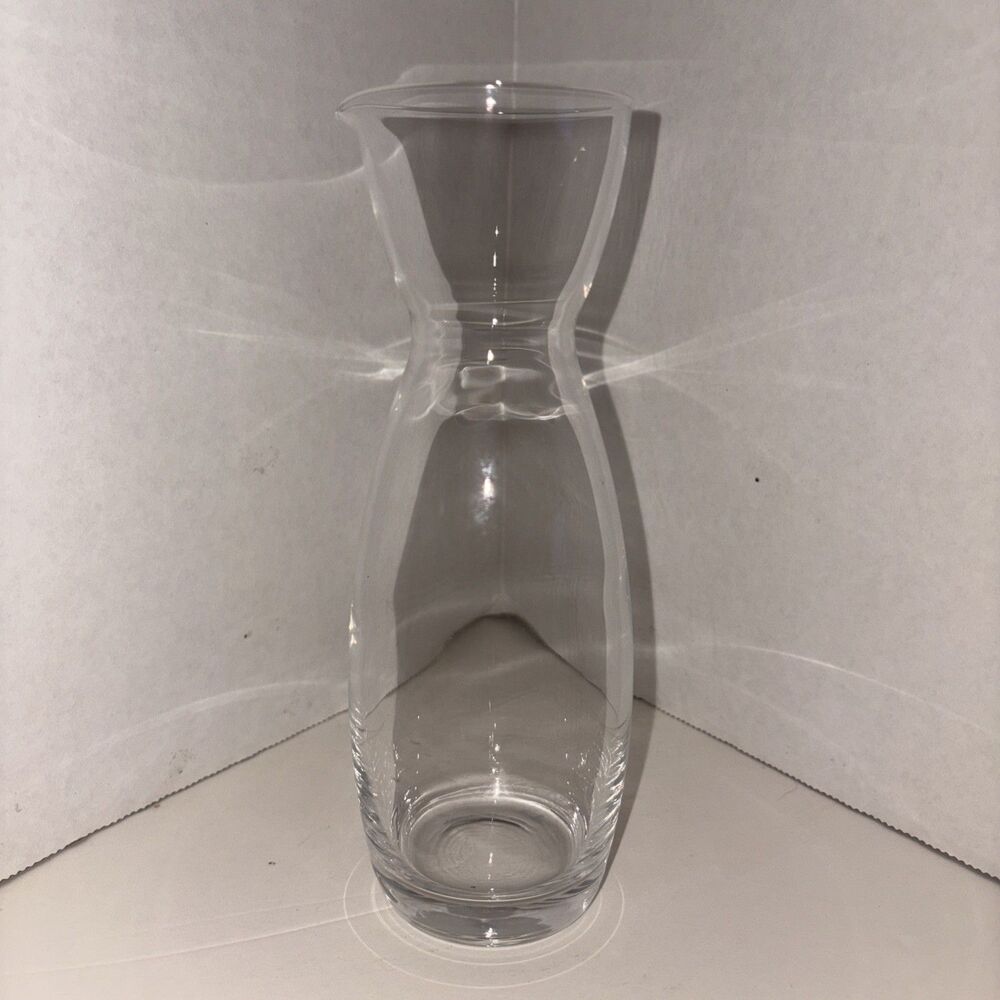Unbranded Clear Glass 7” Tall Wine Bar Carafe Decanter Heavy Bottom
